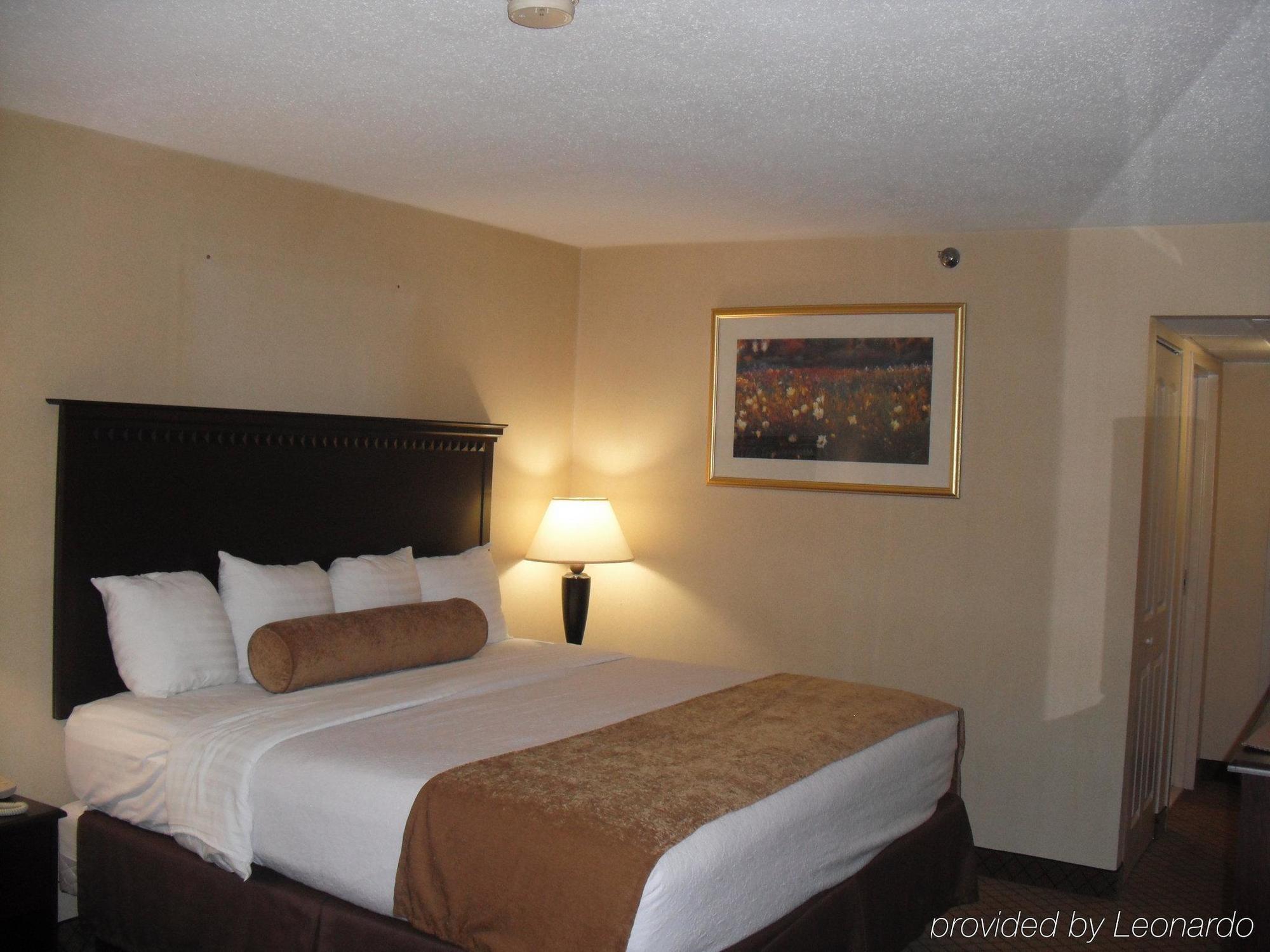 Quality Inn & Suites East Syracuse - Carrier Circle Pokój zdjęcie